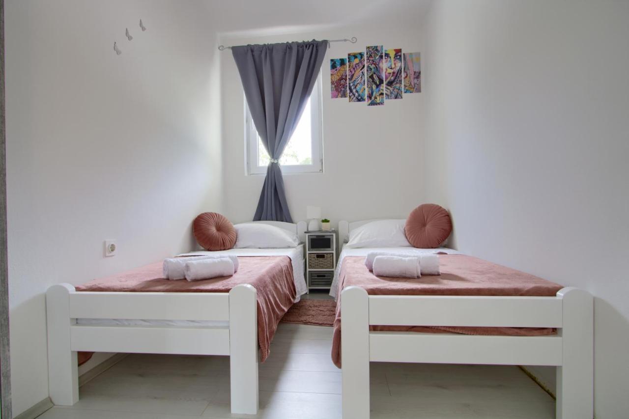 Apartments Villa Mihaela Banj Dış mekan fotoğraf