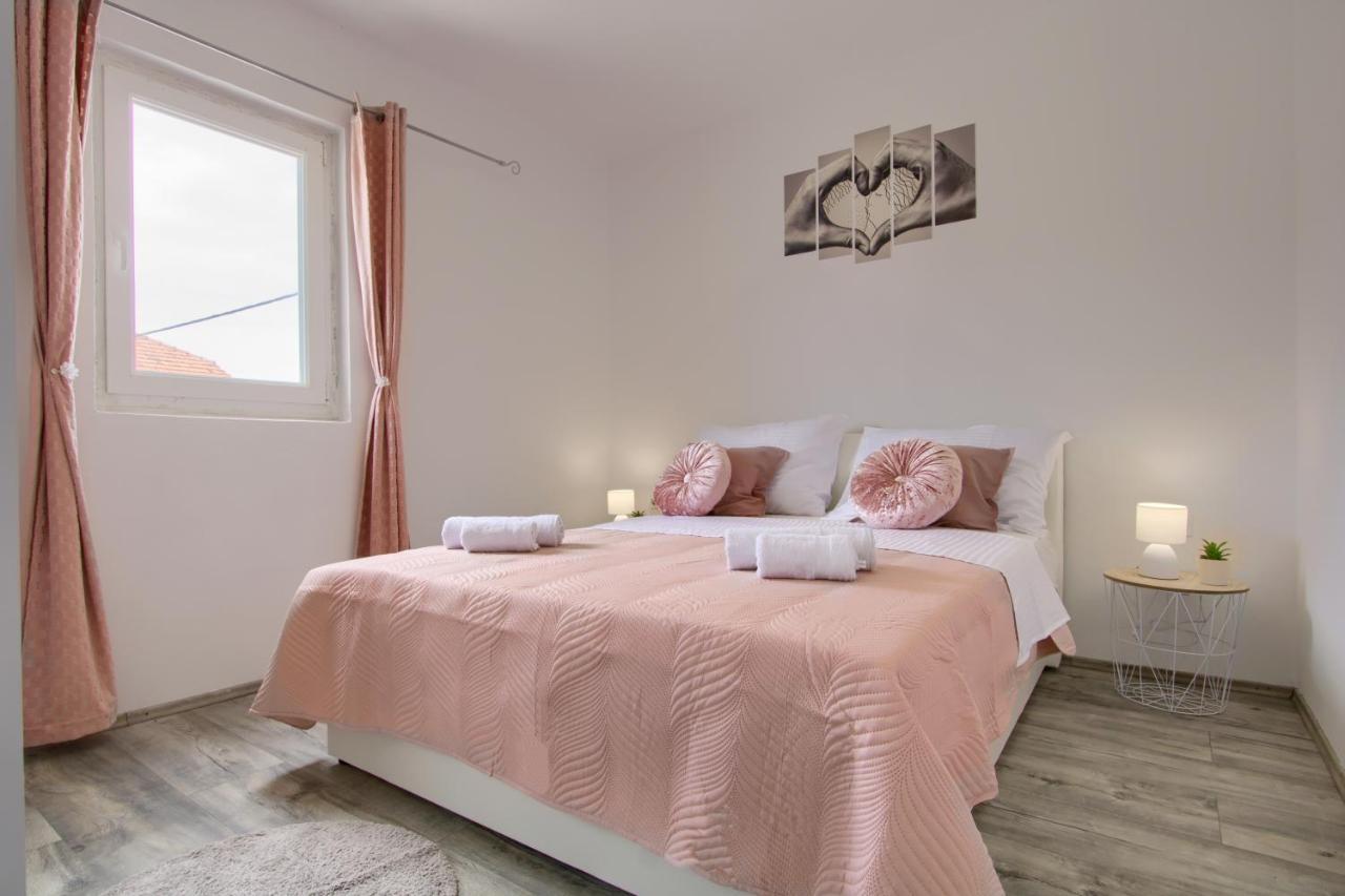 Apartments Villa Mihaela Banj Dış mekan fotoğraf